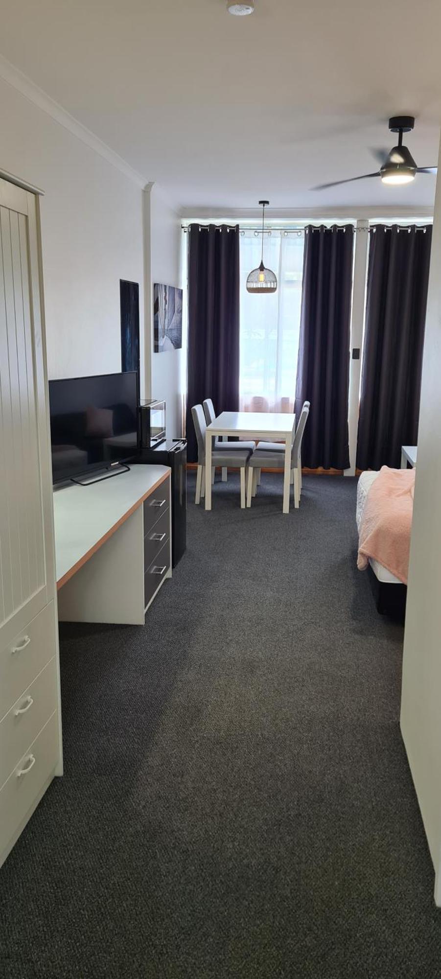 Golden Sands Motor Inn Форстер Екстер'єр фото