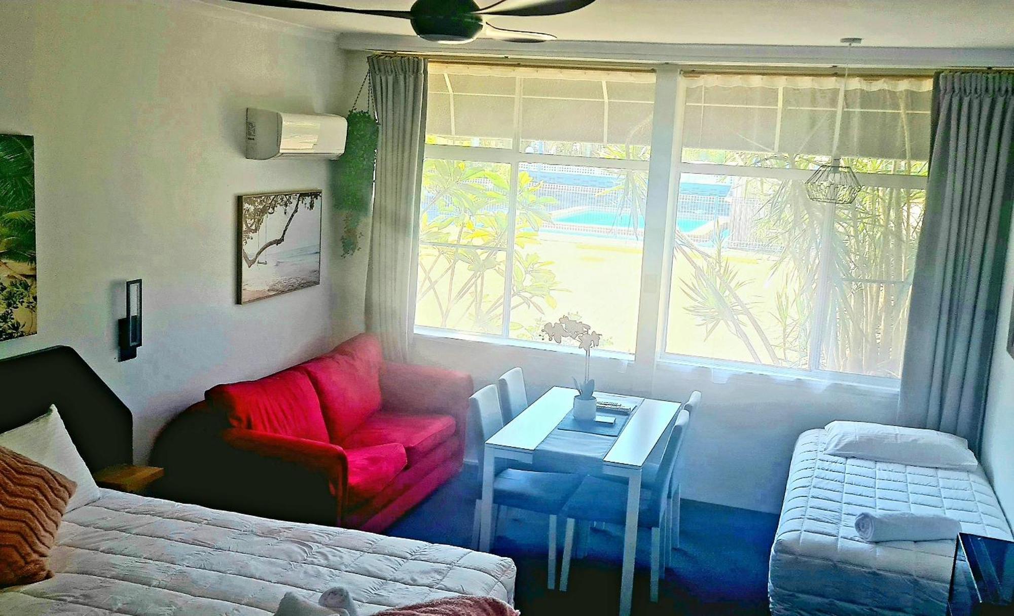 Golden Sands Motor Inn Форстер Екстер'єр фото