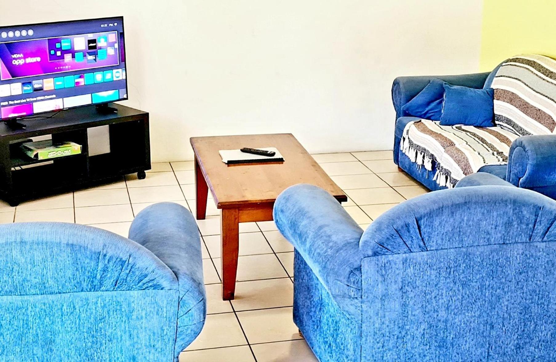Golden Sands Motor Inn Форстер Екстер'єр фото