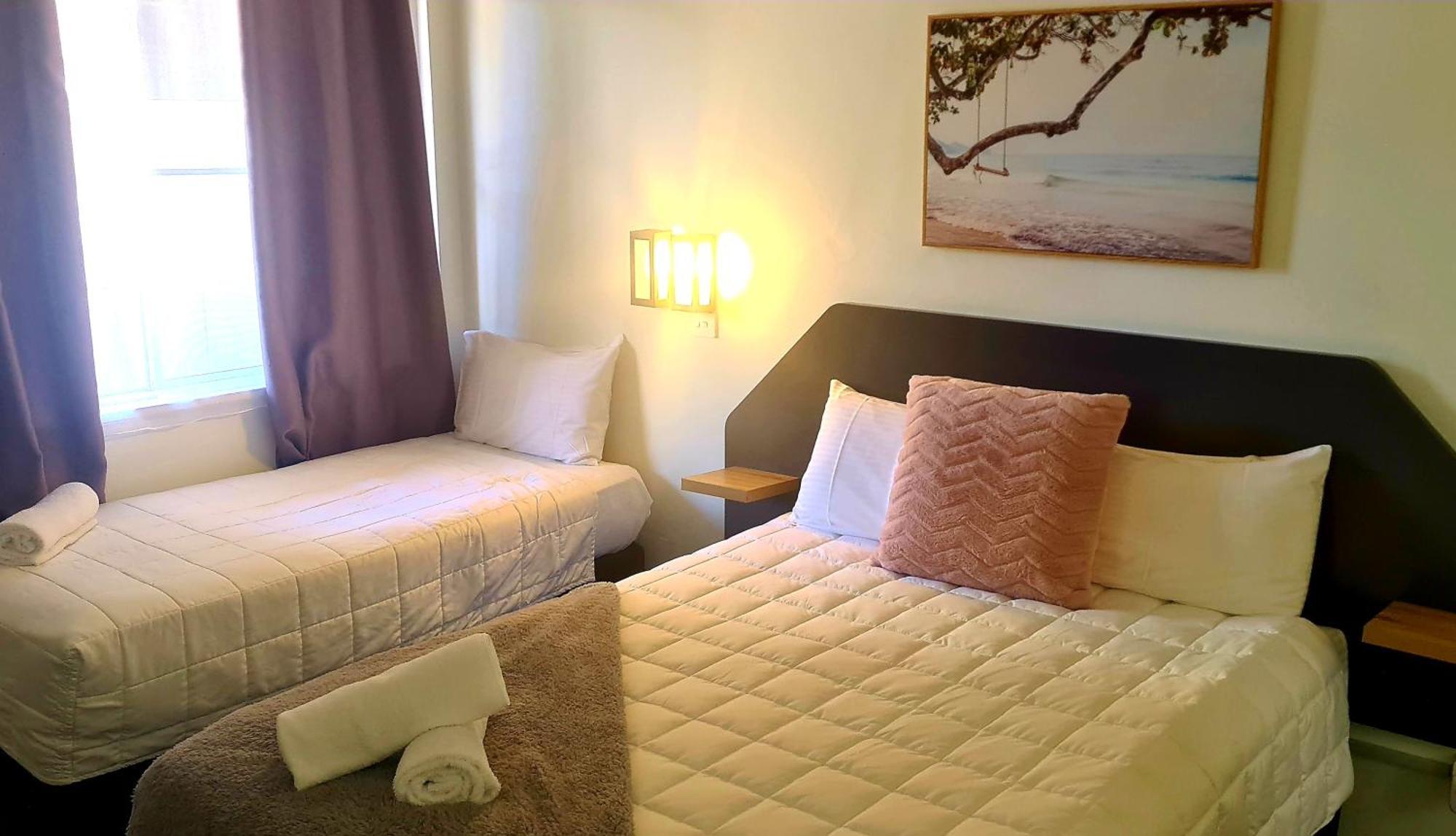 Golden Sands Motor Inn Форстер Екстер'єр фото