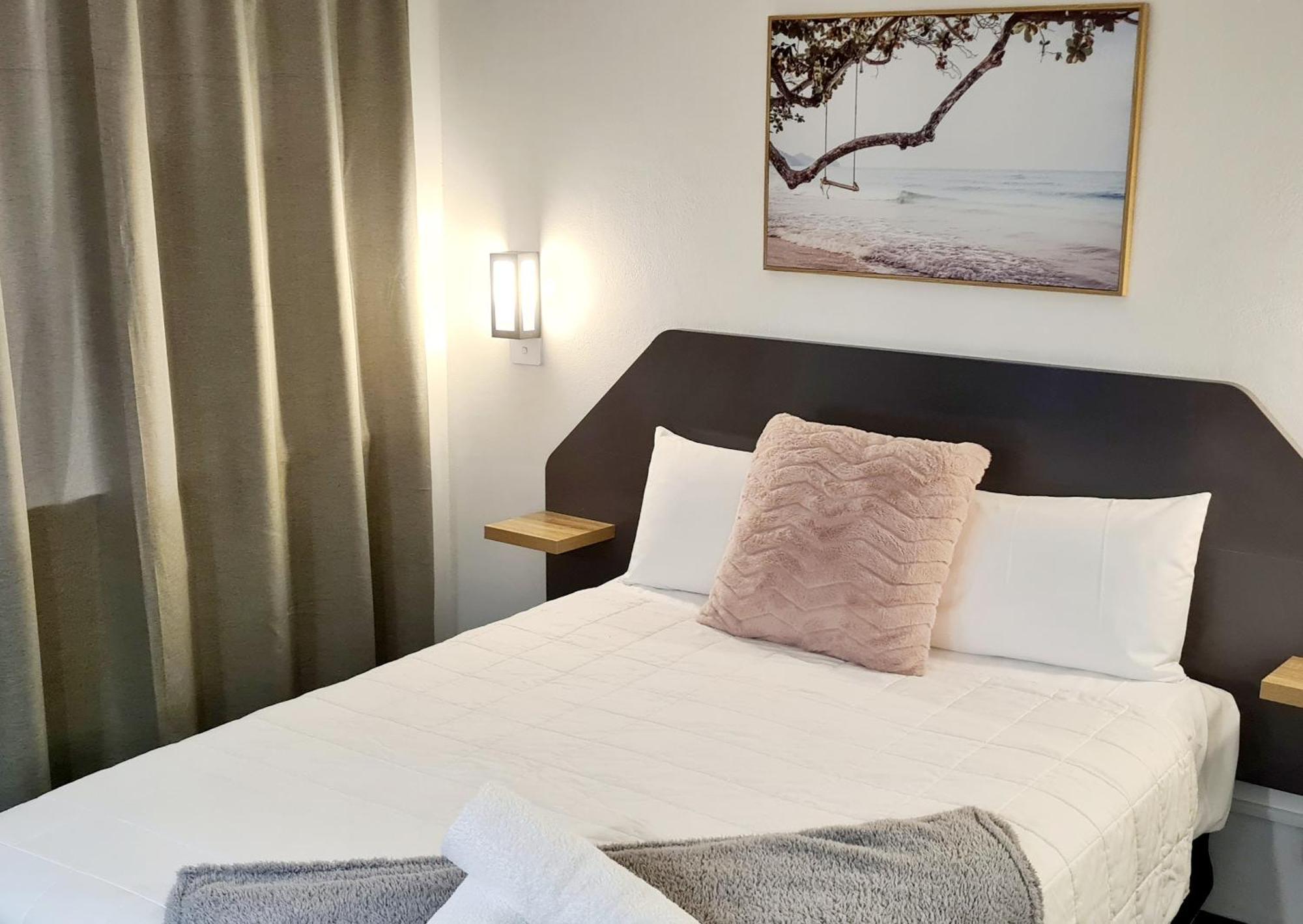 Golden Sands Motor Inn Форстер Екстер'єр фото